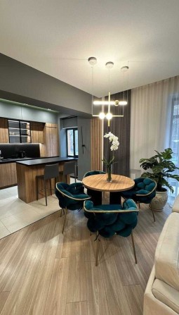 Оренда дизайнерської квартири в центрі/Жилянська 54 - фото 1