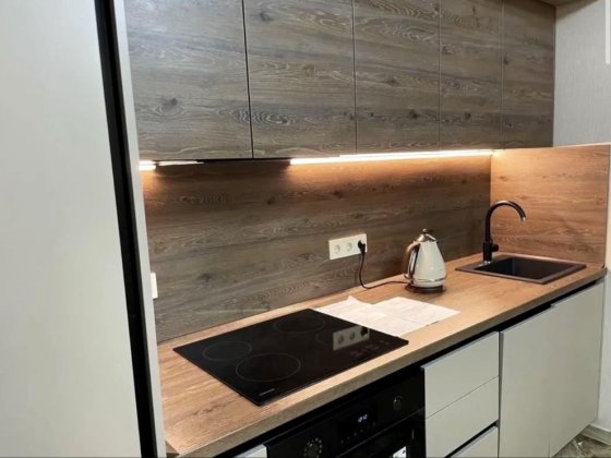 Оренда ЖК Славутич, вул. Зарічна 4 Київ