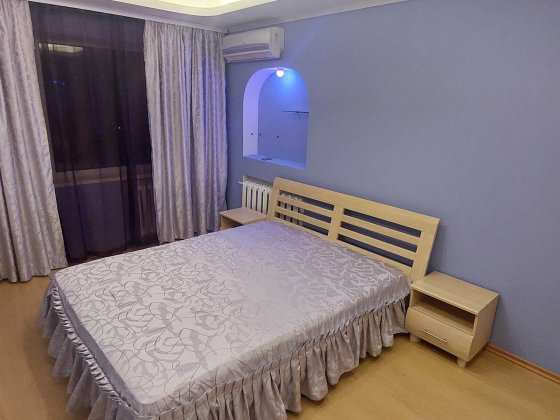 Двокімнатна квартира, Інтерплоща Киев