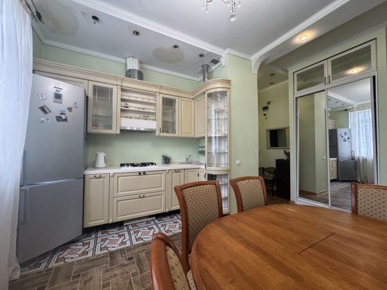 Оренда квартири Івана Мазепи 3Б, метро Арсенальна