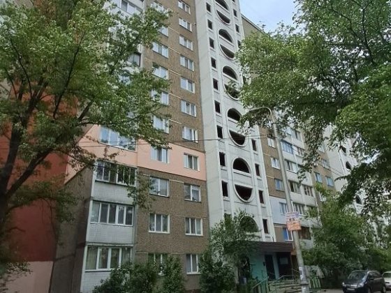 Харьковское шоссе 146, м. Харьковская Позняки, Днепровский р-он. Киев