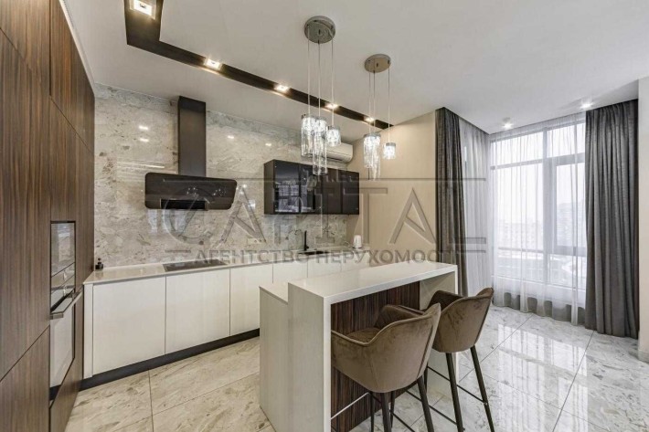 Аренда двоуровневой квартиры с терасой, ул. Болсуновская, ЖК PecherSKY - фото 1