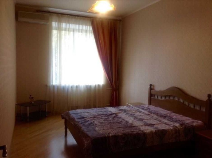 Оренда 2-к квартири на вул. Звіринецька - фото 1