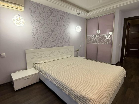 Здається в оренду 2 кімнатна квартира, вул. Ентузіастів 7/1 Киев