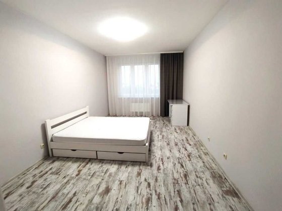 1 ком. кв. ул. Краковская 27А. Метро Черниговская 5 мин. пешком