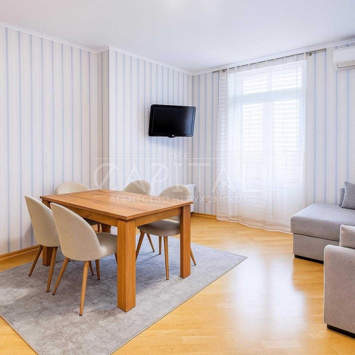 Оренда Квартира  вул. Окіпної Раїси - фото 1