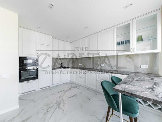 Оренда / Квартира  95 м2 / 3 кімнати / ЖК Республіка / Голосіївський район/ Теремки