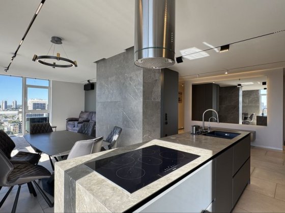 Панорамна 4к квартира з інвертором | ЖК Французький квартал 2 Киев