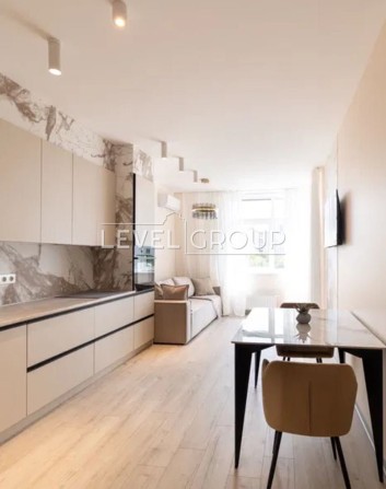 Варшавський-2 | Оренда 2-кімнатної квартири з дизайнерським ремонтом - фото 1