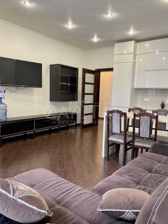 Оренда 2к квартири 90 м2 ЖК Avenue 14-16 на Печерську балкон центр - фото 1