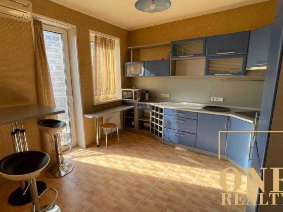 Оренда стильної 1к Метро Університет, Якісний ремонт, меблі та техніка Київ