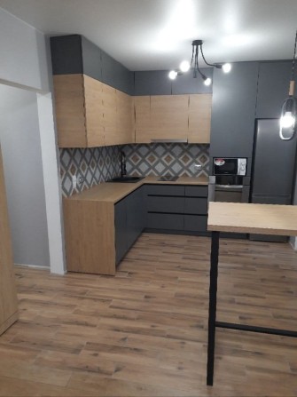 Оренда м. Харківська, Вишняківська 4 - фото 1