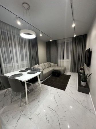 Аренда 2-к квартиры в Жк Дельмар, Новопечерские липки, Центр - фото 1