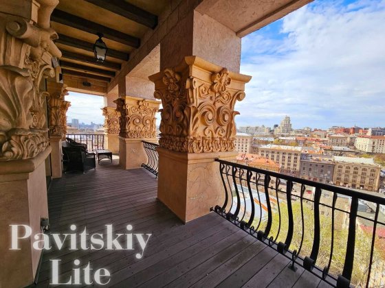 Заньковецької 8! ЦЕНТР! Квартира з супер видом на Майдан! Без % Киев