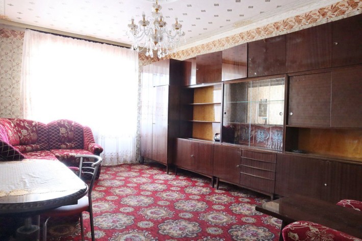 Здам затишну 2-кімнатна квартира біля метро - фото 1