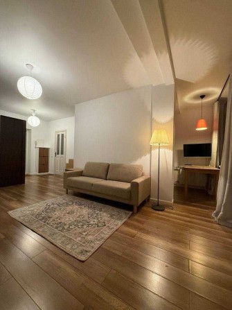 Оренда 1-к квартири на вул. Солом’янська - фото 1