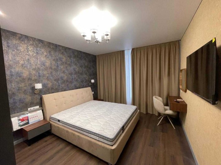 2 кімнатна квартира / Центр 15 хв / новий ремонт / Генератор / топ - фото 1