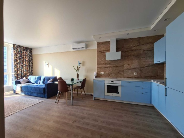 Діброва Парк, В. Некрасова 10, оренда сучасної 2к, резервне живлення! - фото 1