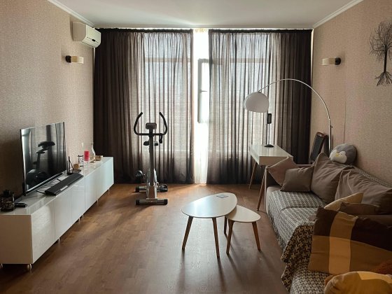 Затишна 2-кімнатна квартира - просп. Лобановського, 4г - від власника Киев