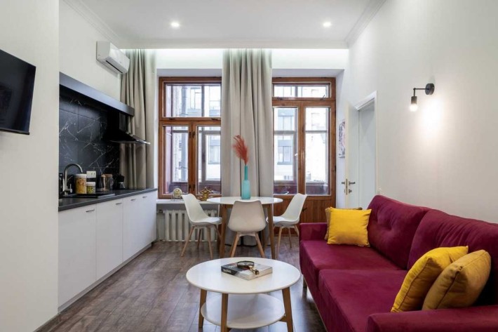 В Києва здаються однокімнатні апартаменти по вул. Ярославів Вал 21 Є. - фото 1