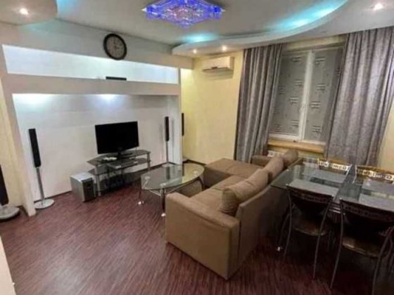 Здається 2-кімнатна квартира на вул.Степана Руданського 4 Киев