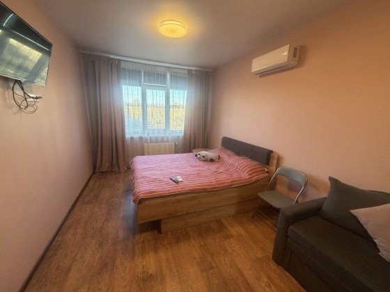 Оренда 1кім квартири ЖК Караваєві дачі, Польова 73