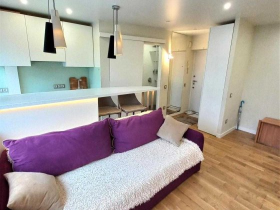 Шепелева 9-А, Чоколівка, затишна студія з новим ремонтом, є газ!