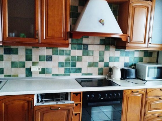 Сдается 2,х,3х комнатная квартира на Соломенке,Кадетский гай