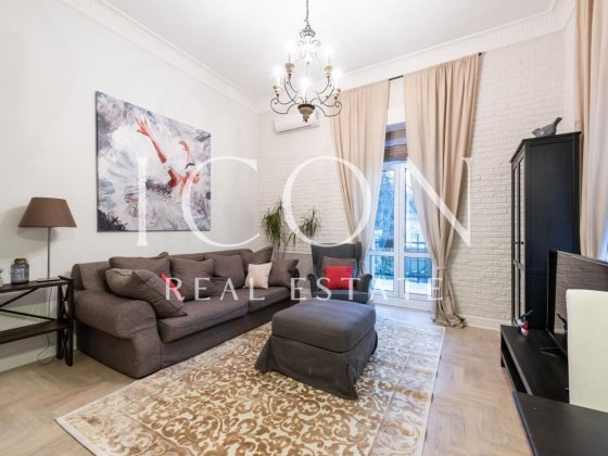 Оренда сучасної квартири | 50м² | вул. Десятинна Київ