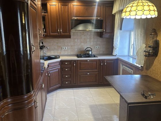 Оренда 2кімнатноі квартири в 2 хв. пішки від метро Дорогожичі Киев