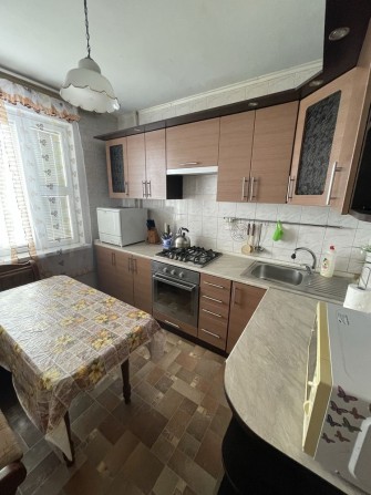 Оренда Протасів яр метро Олімпійська вул.Нововокзальна, 21, 2 кв. - фото 1