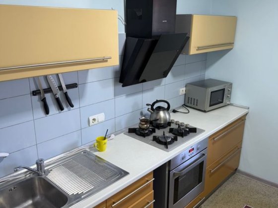 Оренда 2 к.51м2 є газ. Після косметичного ремонту. Метро Шулявська, Індустріальний, НАУ