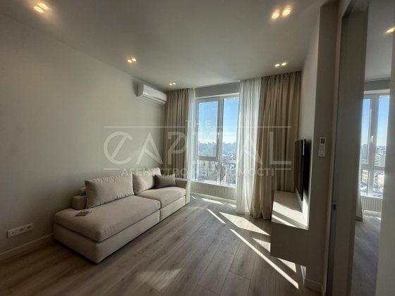 Оренда сучасної квартири жк Ярославів град Київ