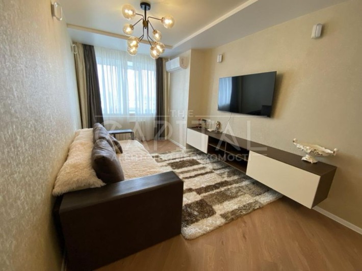 Оренда повноцінна 2-к 78м2 в ЖК Олександрія (з власним пакомісцем) Патріарха Мстислава Скрипника Сол - фото 1