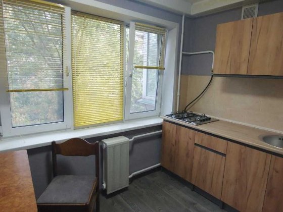 оренда 1-кімнатна квартира, метро Нивки, газ,тепло і гаряча вода завжди Київ