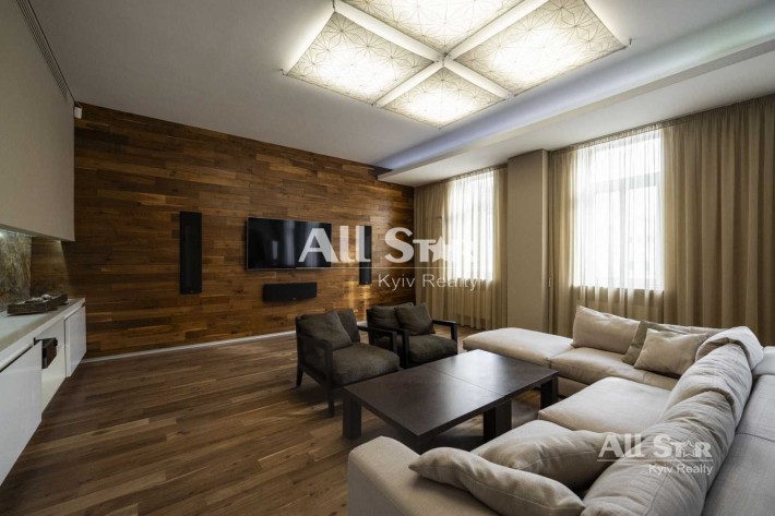 Оренда 5к квартири в Києві, Софіївська вул., 14 Без комісії - фото 1