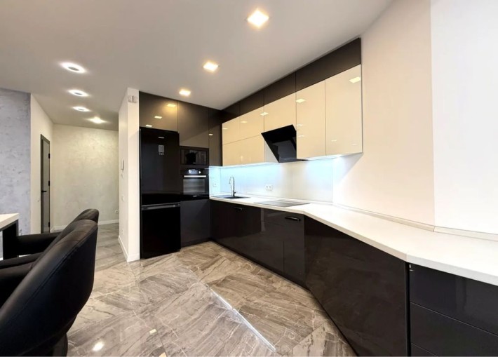 Простора та затишна квартира в жк Сирецький Бояр! - фото 1