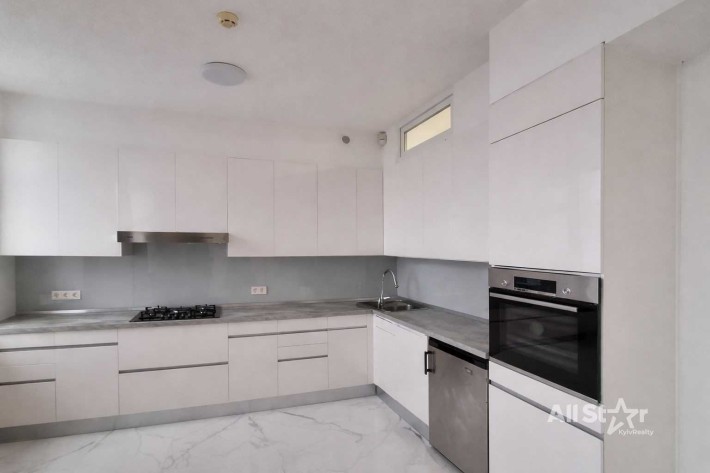 Оренда 8к квартири в Києві, Велика Житомирська вул., 20 Без комісії - фото 1