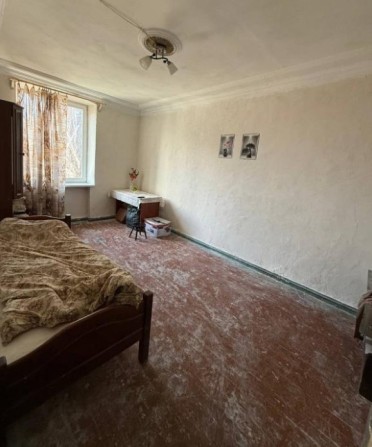 Продам 2хком сталинку - фото 1