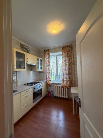 Терміново! Продаж трикімнатної квартири Адміральський просп./5 Фонтана - фото 1