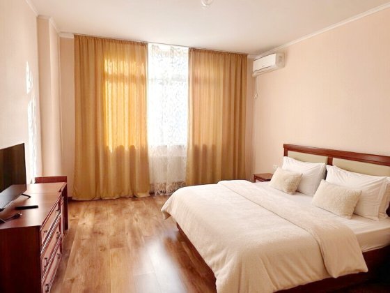 Продаж однокімнатної квартири по вул. Воскресенська, 16в ЖК "Паркові озера" Воскресенка Дніпровський Киев