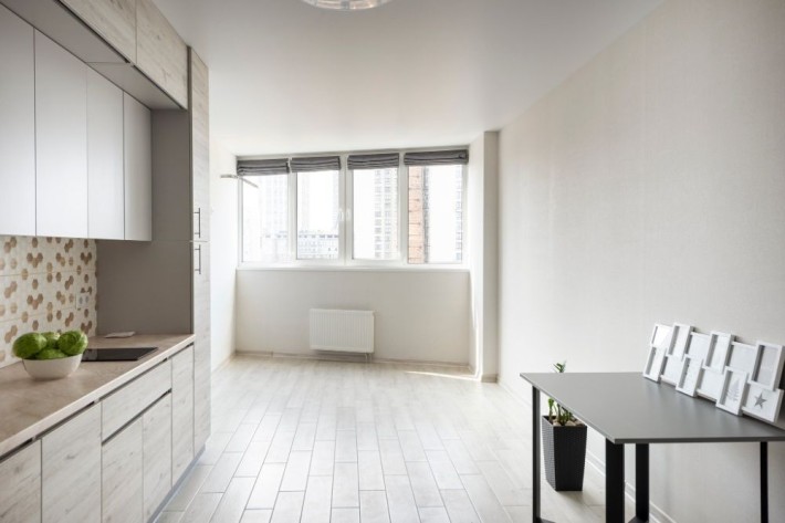 Продаж 1-к квартири Харківське шосе 188 - фото 1