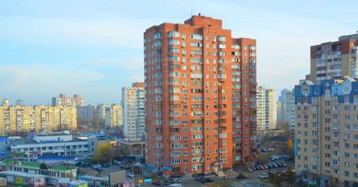 Продаж 4-к квартири вул. Анни Ахматової 3 - фото 1