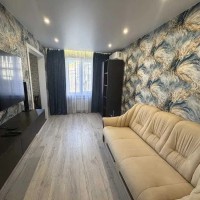 Продаж 3-к квартири вул. Юрія Шумського 10 Київ