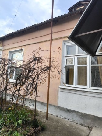 Продам ч/б із зручностями і гаражом - фото 1