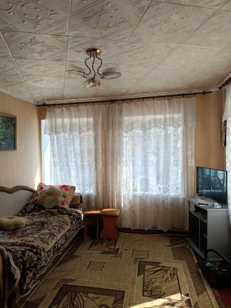 Продам будинок, вул.Запорізька, меблі , опалення електро, та пічне. - фото 1
