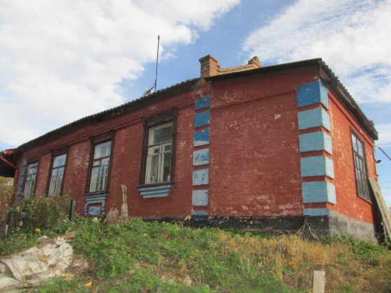 Продам 3\4 будинку з окремим входом по вул. Комунальній у Центрі міста Олександрія