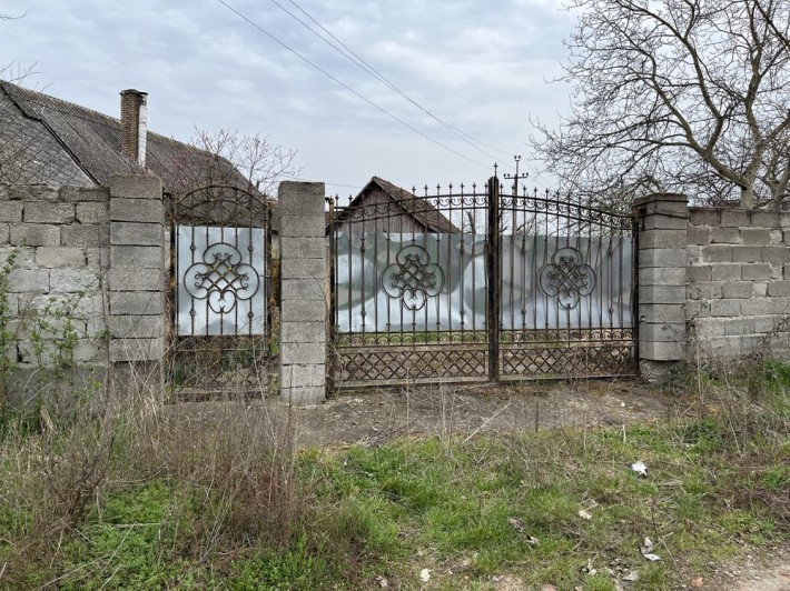 Продам будинок з хорошою земельною теріторією. - фото 1