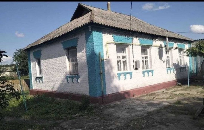 ТЕРМІНОВО!!!продається будинок в м Бобровиця Ніжинський р-н - фото 1