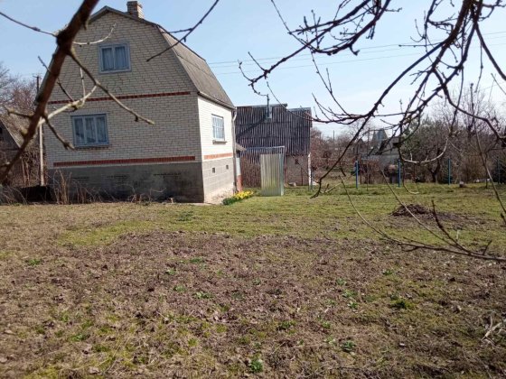Продам дачу масив сонячний. Владимир